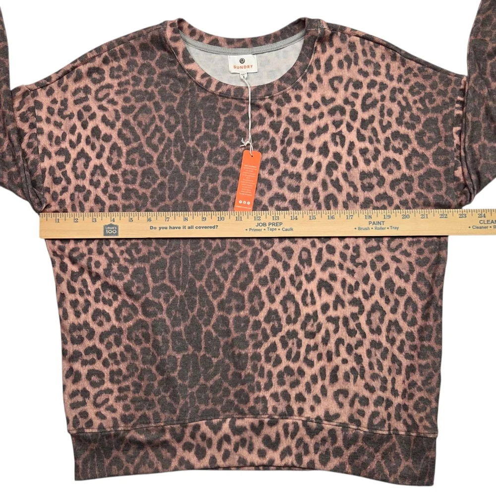 Sundry Leopard Print Pullover Soft Cozy Brown Animal Print Sweater Medium NWT